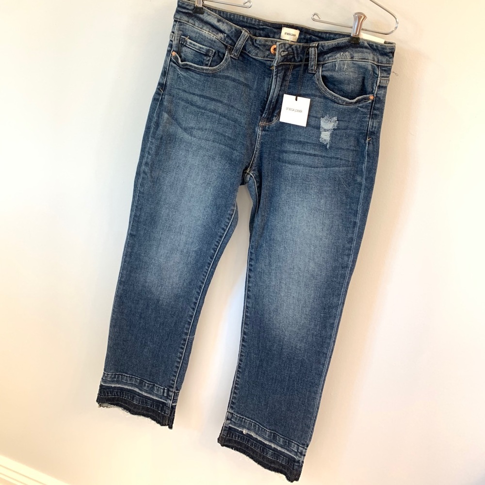 Sneak Peek straight leg jeans size 30